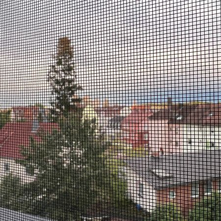 Grosse Gemuetliche Ferienwohnung Mit Klimaanlage, Parkplatz Inklusive Top ! Fuerth Luaran gambar